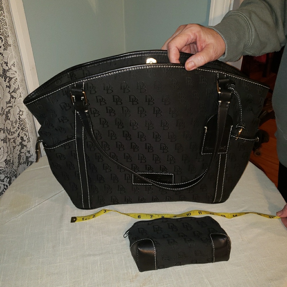 Black Purse